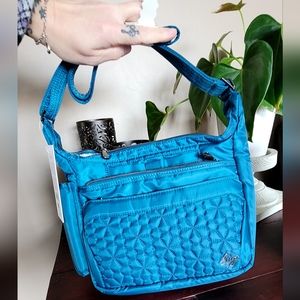 Flutter SE in Ocean Blue NWT from Lug